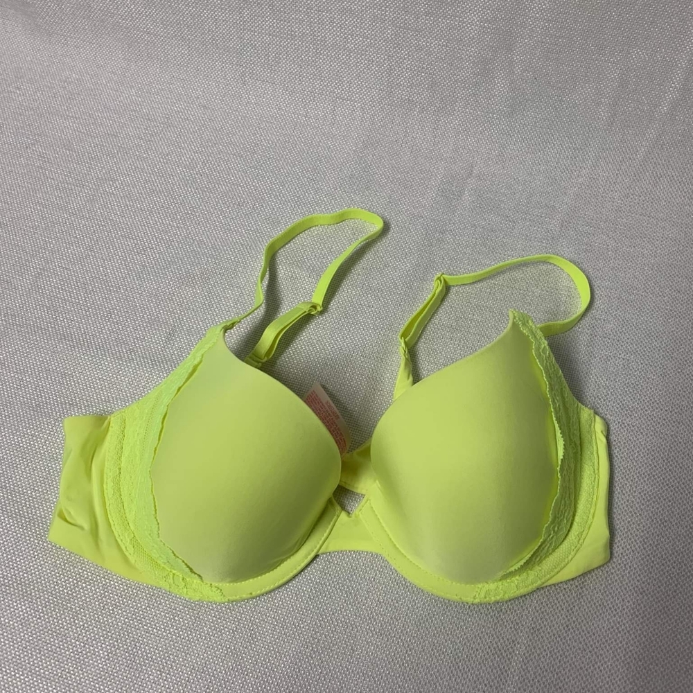 Victoria's Secret bra - size 34C